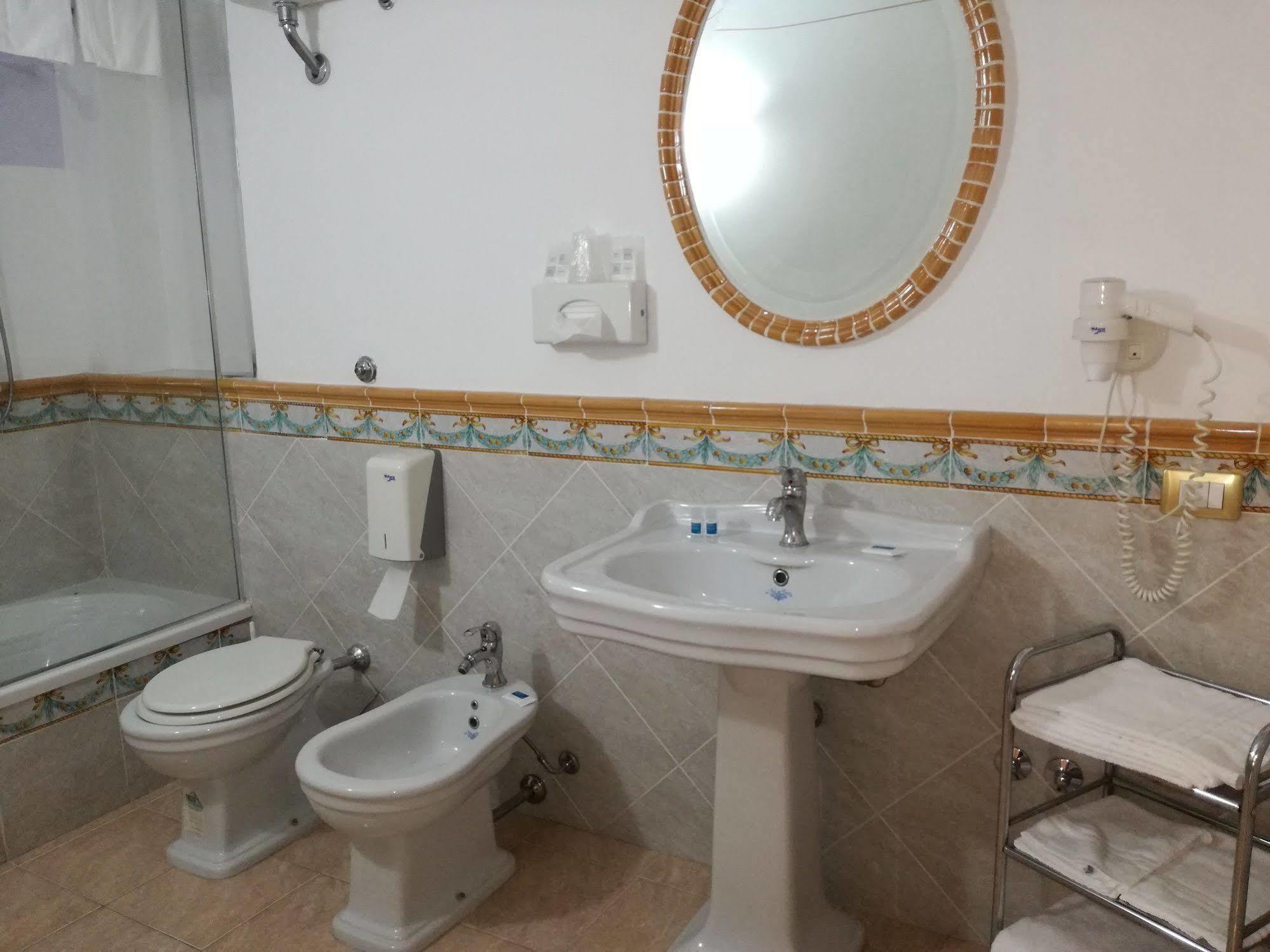 Hotel Centrale Bagheria Dış mekan fotoğraf